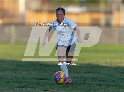 Thumbnail 3 in Mira Costa vs San Marcos (Best in the West Winter Classic) photogallery.