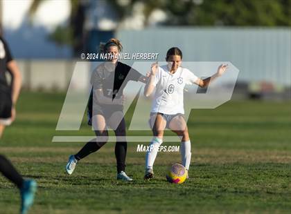 Thumbnail 3 in Mira Costa vs San Marcos (Best in the West Winter Classic) photogallery.