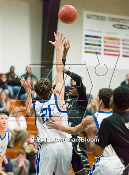 Thumbnail 2 in East Hartford vs Glastonbury (Artie Kohs Basketball Classic) photogallery.