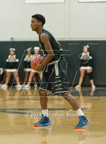 Thumbnail 1 in East Hartford vs Glastonbury (Artie Kohs Basketball Classic) photogallery.