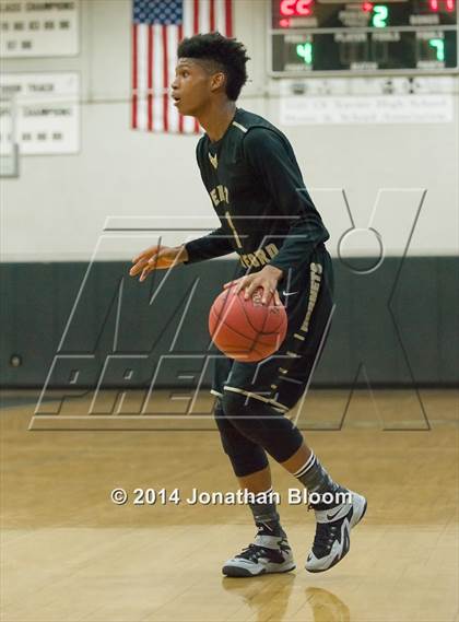 Thumbnail 2 in East Hartford vs Glastonbury (Artie Kohs Basketball Classic) photogallery.