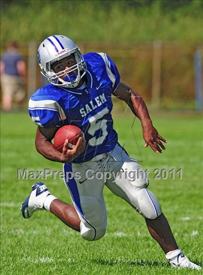 Thumbnail 2 in Bishop Guertin @ Salem photogallery.