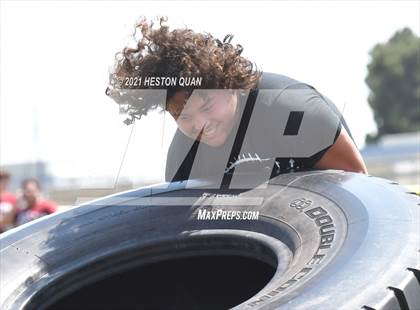 Thumbnail 1 in Marina Lineman Challenge - Obstacle Course (Marina Invitational) photogallery.