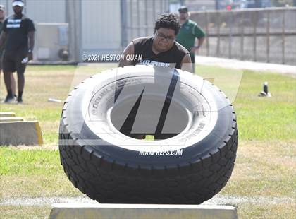 Thumbnail 2 in Marina Lineman Challenge - Obstacle Course (Marina Invitational) photogallery.