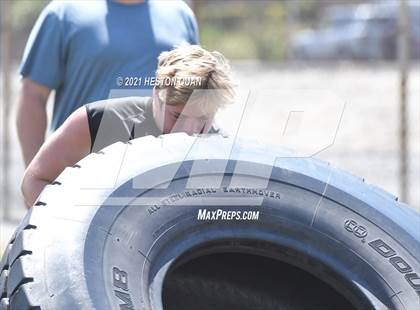Thumbnail 2 in Marina Lineman Challenge - Obstacle Course (Marina Invitational) photogallery.