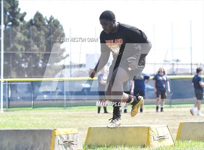 Thumbnail 3 in Marina Lineman Challenge - Obstacle Course (Marina Invitational) photogallery.