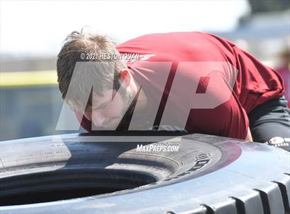 Thumbnail 2 in Marina Lineman Challenge - Obstacle Course (Marina Invitational) photogallery.