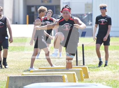 Thumbnail 2 in Marina Lineman Challenge - Obstacle Course (Marina Invitational) photogallery.