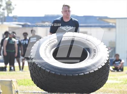Thumbnail 2 in Marina Lineman Challenge - Obstacle Course (Marina Invitational) photogallery.