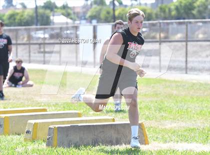 Thumbnail 3 in Marina Lineman Challenge - Obstacle Course (Marina Invitational) photogallery.