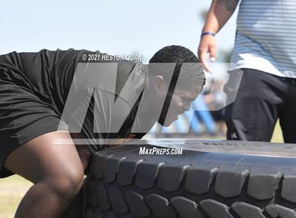 Thumbnail 2 in Marina Lineman Challenge - Obstacle Course (Marina Invitational) photogallery.