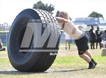 Thumbnail 3 in Marina Lineman Challenge - Obstacle Course (Marina Invitational) photogallery.