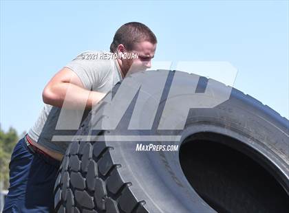 Thumbnail 1 in Marina Lineman Challenge - Obstacle Course (Marina Invitational) photogallery.