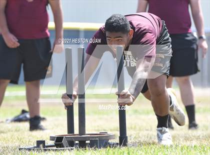 Thumbnail 2 in Marina Lineman Challenge - Obstacle Course (Marina Invitational) photogallery.
