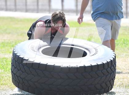 Thumbnail 2 in Marina Lineman Challenge - Obstacle Course (Marina Invitational) photogallery.