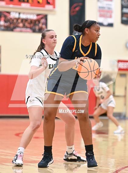 Thumbnail 3 in Oak Park vs. Moreno Valley (Battle at the Beach) photogallery.