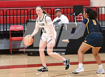 Thumbnail 2 in Oak Park vs. Moreno Valley (Battle at the Beach) photogallery.