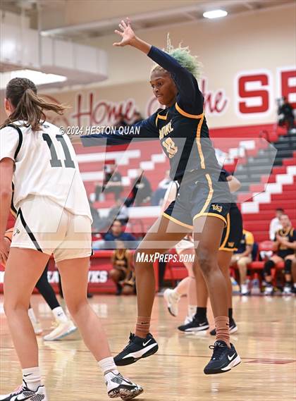 Thumbnail 2 in Oak Park vs. Moreno Valley (Battle at the Beach) photogallery.