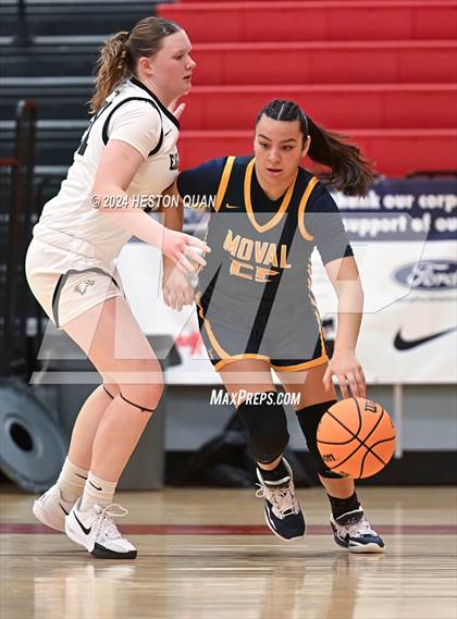 Thumbnail 1 in Oak Park vs. Moreno Valley (Battle at the Beach) photogallery.