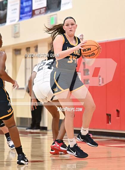 Thumbnail 2 in Oak Park vs. Moreno Valley (Battle at the Beach) photogallery.