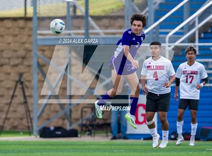 Thumbnail 2 in Boerne vs. Kilgore (UIL 4A Soccer Semifinal) photogallery.