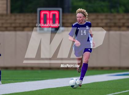 Thumbnail 2 in Boerne vs. Kilgore (UIL 4A Soccer Semifinal) photogallery.