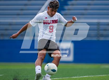 Thumbnail 2 in Boerne vs. Kilgore (UIL 4A Soccer Semifinal) photogallery.