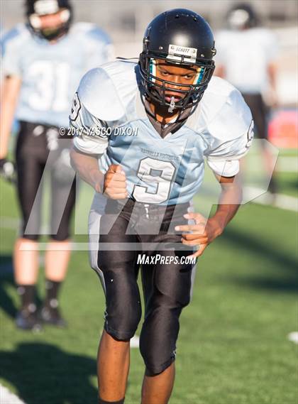 Thumbnail 2 in Estrella Foothills vs. Buckeye photogallery.