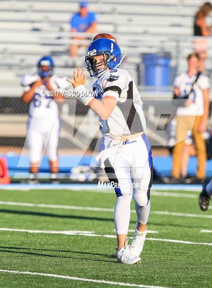Thumbnail 3 in Estrella Foothills vs. Buckeye photogallery.