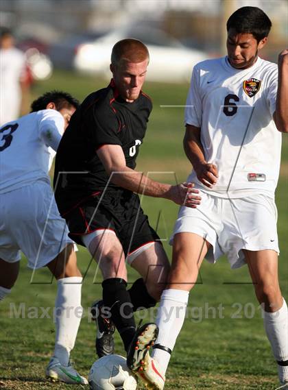 Thumbnail 1 in Oak Hills @ Ontario (CIF SS Quarterfinal) photogallery.