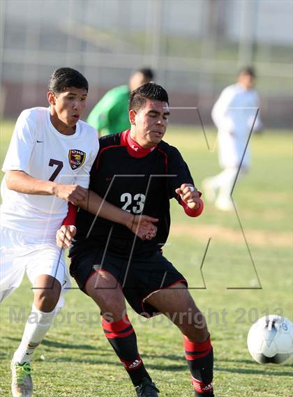 Thumbnail 1 in Oak Hills @ Ontario (CIF SS Quarterfinal) photogallery.