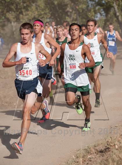 Thumbnail 2 in Clovis Invitational (Boys Championship Race) photogallery.