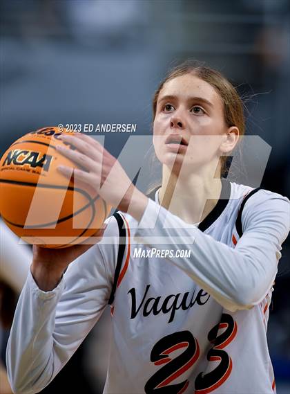 Thumbnail 3 in Lowry vs. Fernley (NIAA 3A State Championship) photogallery.