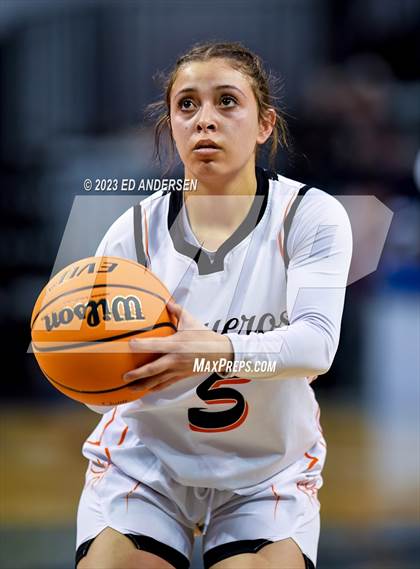 Thumbnail 1 in Lowry vs. Fernley (NIAA 3A State Championship) photogallery.