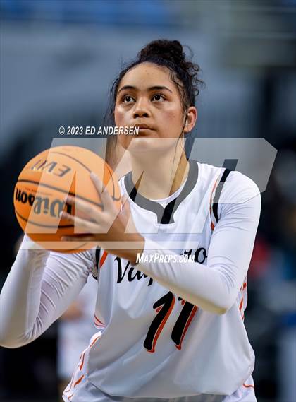 Thumbnail 2 in Lowry vs. Fernley (NIAA 3A State Championship) photogallery.