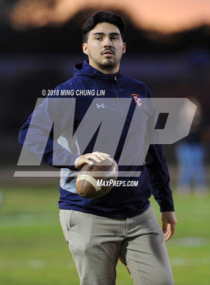 Thumbnail 1 in Cypress vs. Serrano (CIF SS D6 Playoff) photogallery.