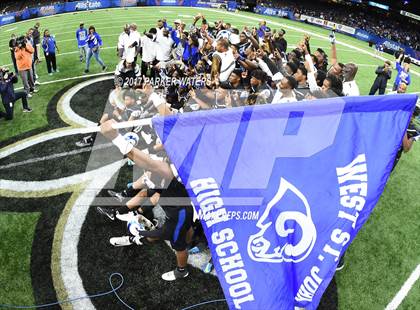 Thumbnail 2 in Kentwood vs. West St. John (LHSAA Class 1A Final) photogallery.
