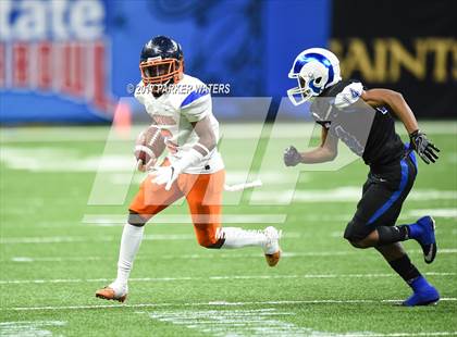 Thumbnail 3 in Kentwood vs. West St. John (LHSAA Class 1A Final) photogallery.