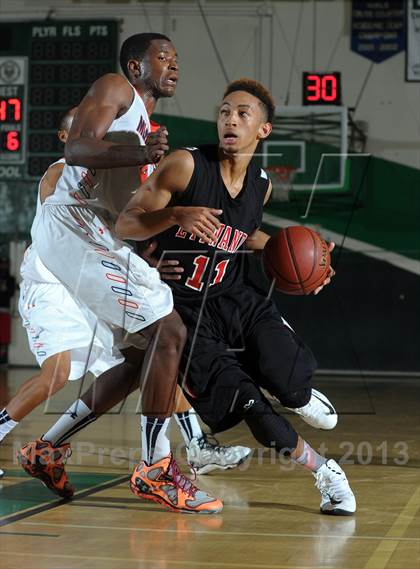 Thumbnail 3 in Etiwanda vs. Roosevelt (Inland Empire Classic) photogallery.