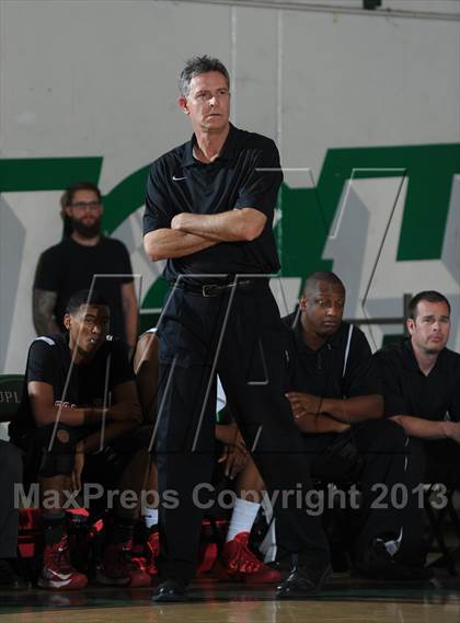 Thumbnail 1 in Etiwanda vs. Roosevelt (Inland Empire Classic) photogallery.
