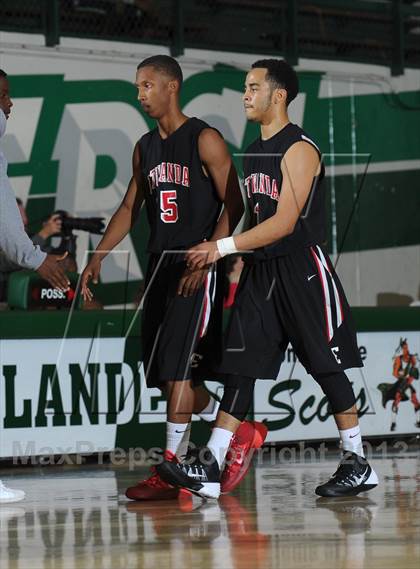 Thumbnail 2 in Etiwanda vs. Roosevelt (Inland Empire Classic) photogallery.
