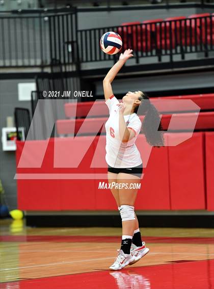 Thumbnail 2 in Marcus @ Coppell photogallery.