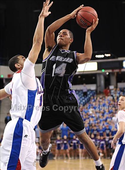 Thumbnail 2 in Franklin vs. Folsom (CIF SJS D1 Final) photogallery.