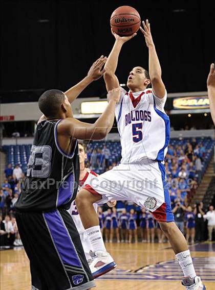 Thumbnail 1 in Franklin vs. Folsom (CIF SJS D1 Final) photogallery.