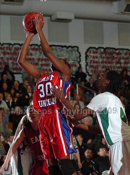 Thumbnail 2 in East Union vs. St. Mary's (CIF SJS D3 Playoffs) photogallery.