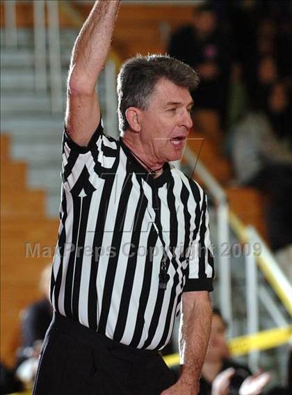 Thumbnail 2 in East Union vs. St. Mary's (CIF SJS D3 Playoffs) photogallery.