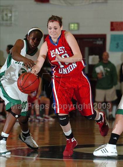 Thumbnail 1 in East Union vs. St. Mary's (CIF SJS D3 Playoffs) photogallery.
