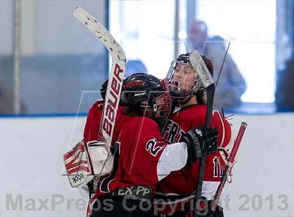 Thumbnail 2 in Lawrence Academy vs Pomfret School (Harrington Invitational) photogallery.