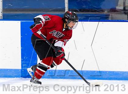 Thumbnail 1 in Lawrence Academy vs Pomfret School (Harrington Invitational) photogallery.