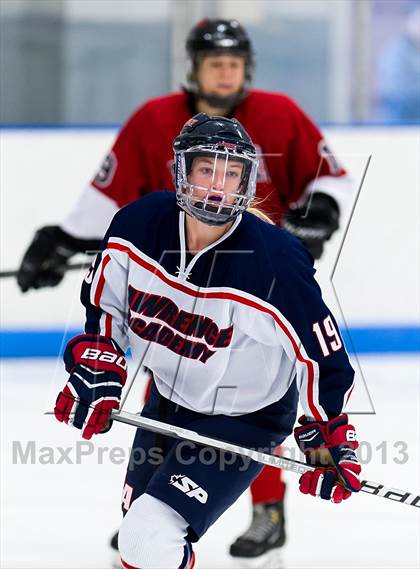 Thumbnail 3 in Lawrence Academy vs Pomfret School (Harrington Invitational) photogallery.